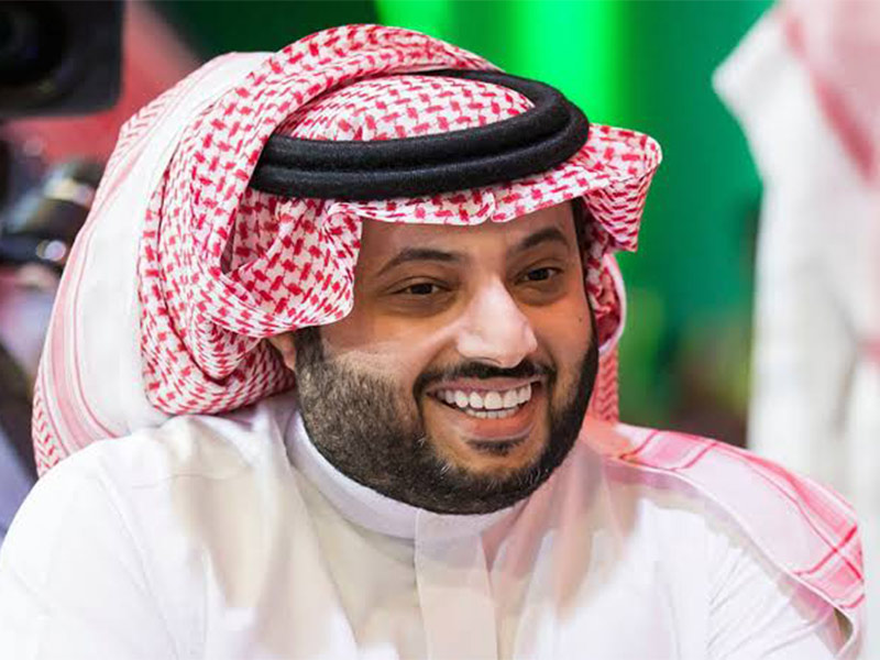تركي آل الشيخ ينشر فيديو لزوار ملاهي ونتر وندرلاند ويعلق الناس مبسوطة
